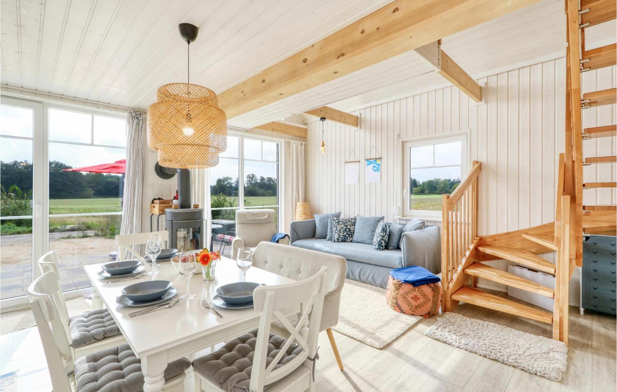 Cozy Home In Zerpenschleuse With Wifi エクステリア 写真